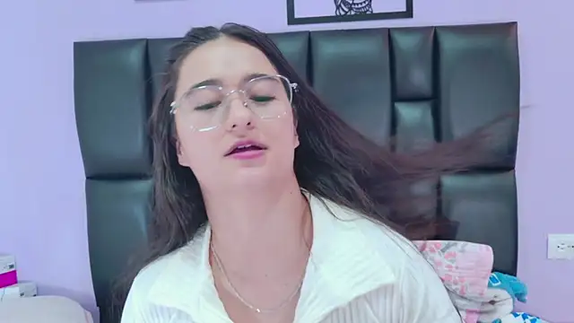 XXX chat uživo modela im-eliza