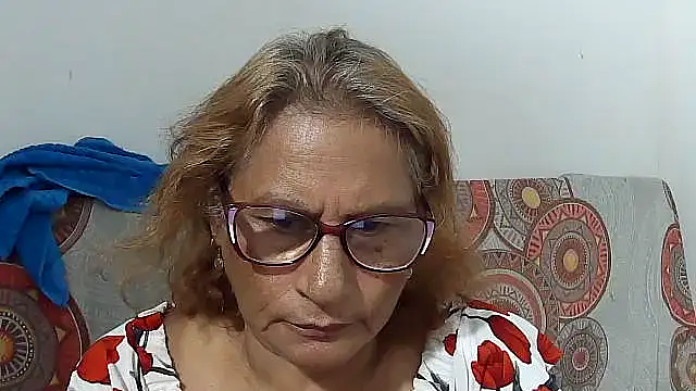 Chatroom XXX en direct de charrysexy1