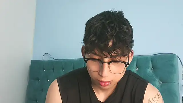 Chat +18 de _Thomas_hot_ ao vivo