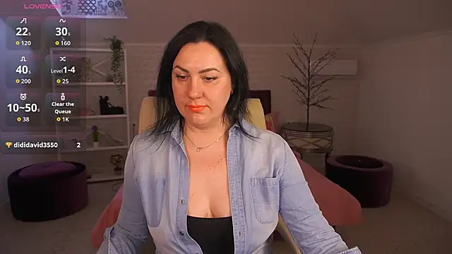 Chat XXX ao vivo de VelvetLuck