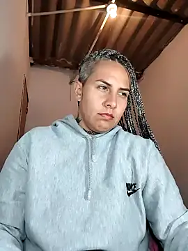 Živý XXX chat Yessi_rousse