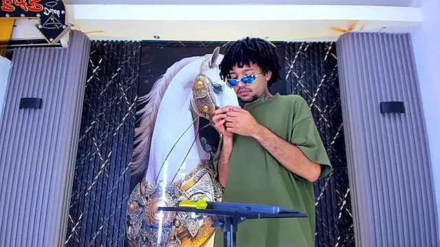 โชว์เว็บแคมของ Josh_Hot_Sex