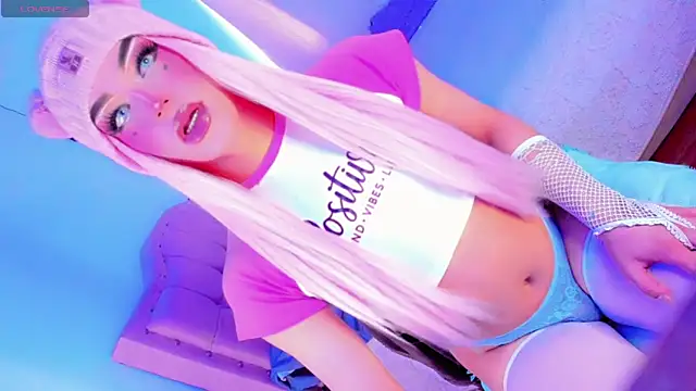 Shiaki_04 webkamerás műsora