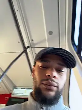 Lionayowe Webcamshow