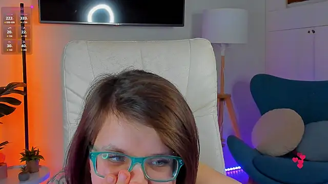 Chat XXX en directo de Ariell_Mini