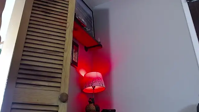 studlyhardwoodd's Webcam Show