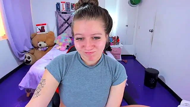 Luna_Analya লাইভ XXX চ্যাট