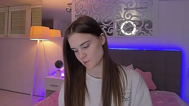 LuisaClover Obrolan Langsung XXX