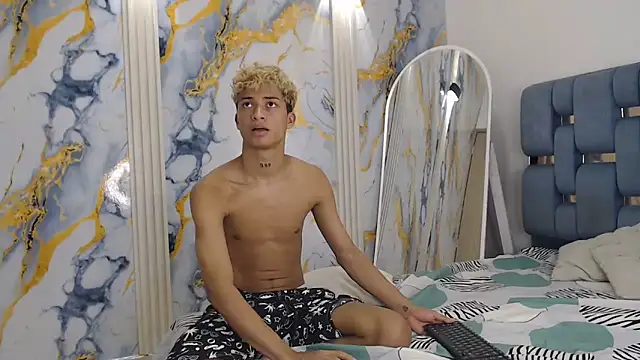 GOLD_BOYS Webcam-Show