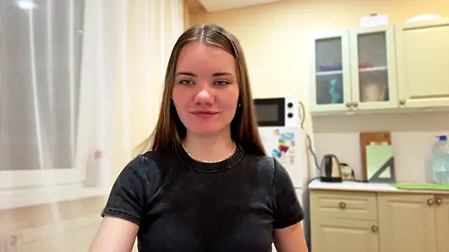 doana_bebriti Adlı Modelin Canlı XXX Sohbeti