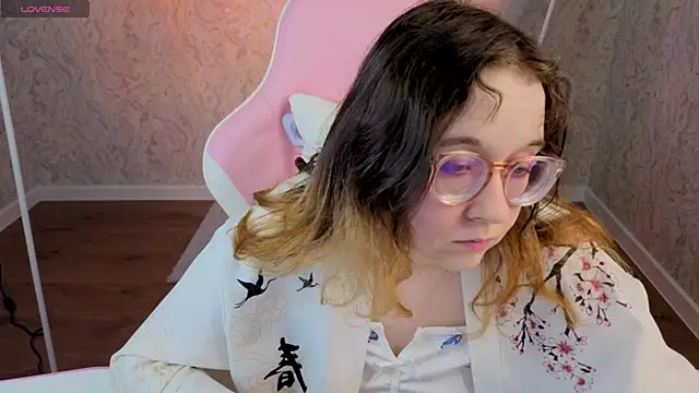 Aleks-caster Chat XXX in diretta