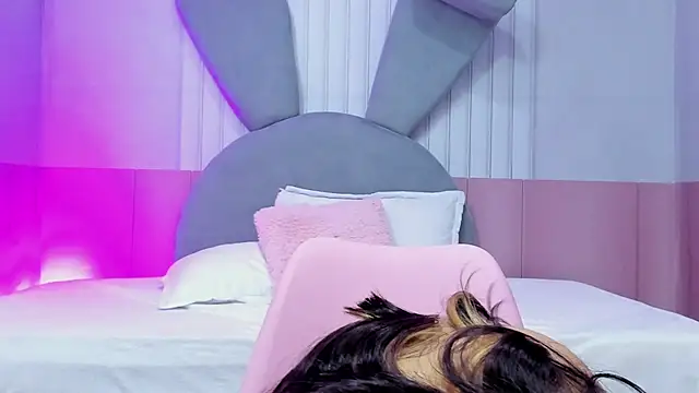 Eva_honey 现场XXX聊天