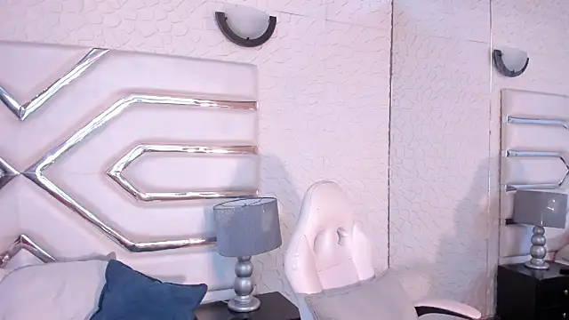 MalorySweetn Live XXX chat