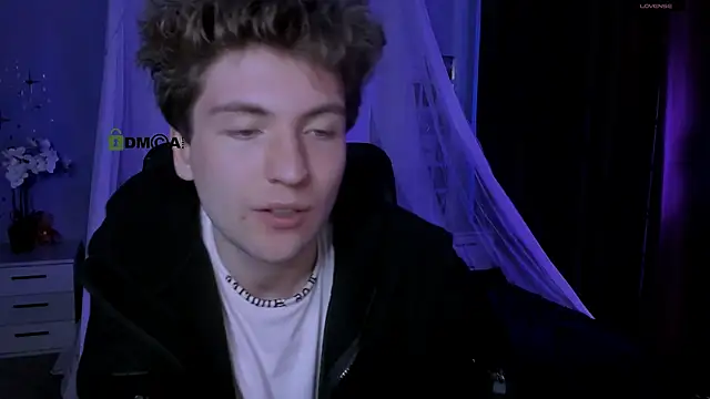 Czat XXX na żywo – joseph_bear_