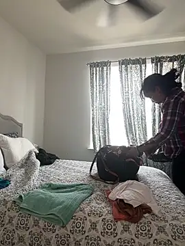 honeycombhalo: вебкам-шоу