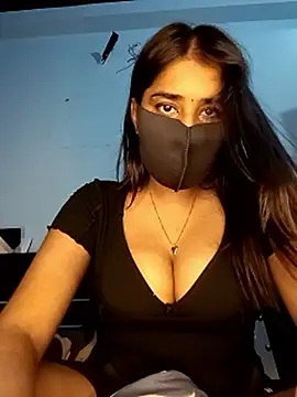 Živý XXX chat HotShanayaXO