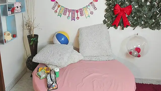 DestinyHills 现场XXX聊天