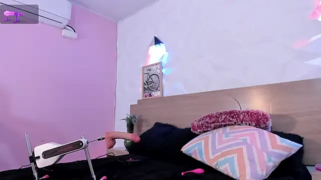 แชท XXX สดของ KittyVelve