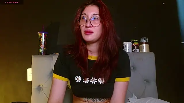 Red-moon1's Live XXX Chat