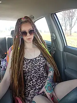 Chat XXX en directo de LucidLucy