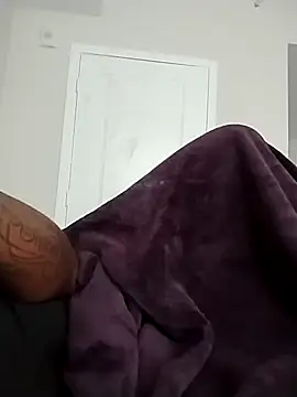 makeherfeelg's Webcam Show