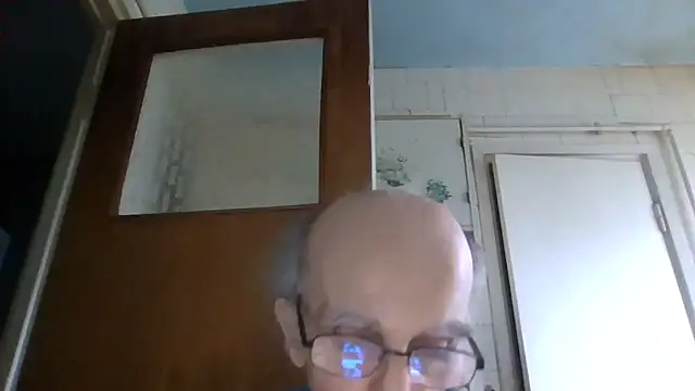 mariusica1@xh Chat XXX in diretta