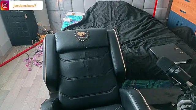 JordanShow Live XXX-Chat