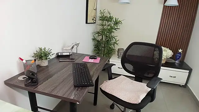 _Victoria_Collinsn Live XXX chat