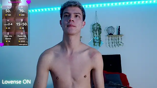 nicktorn élő XXX-chatje