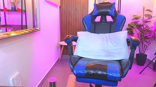 Pokazy przed kamerką – Kenya--Buhle