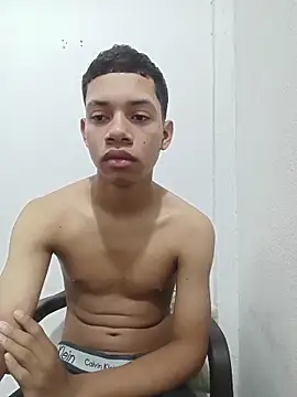 curious_straight_guy Live XXX Chat