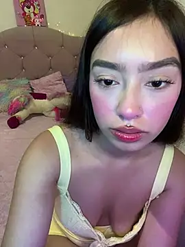 Miakittyyy Live XXX-Chat