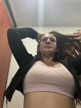 Samyra_Biker12's Webcam Show