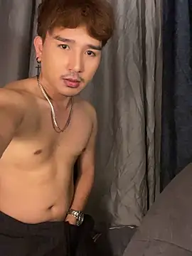 Asian_bigboy Pertunjukan Webcam