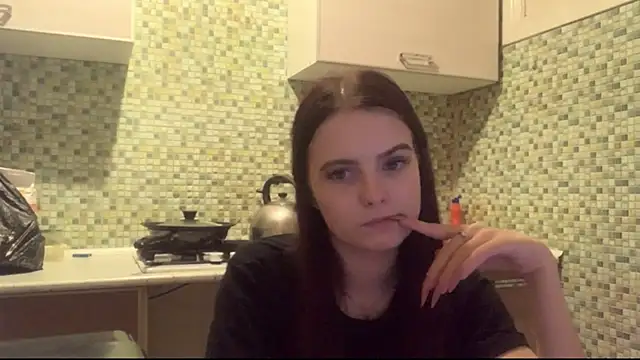 Chatroom XXX en direct de KikiAmino