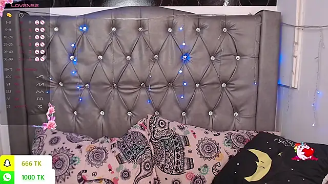 LAILAGUMMYのライブXXXチャット