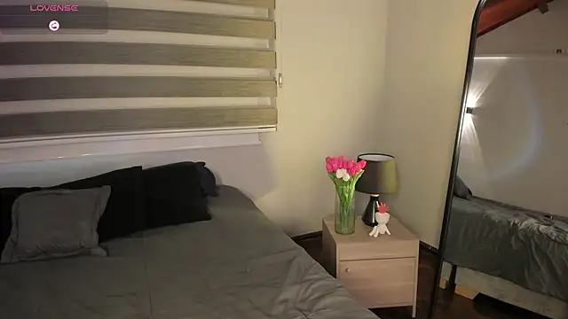 MERIDA_TAYLOR live XXX chat