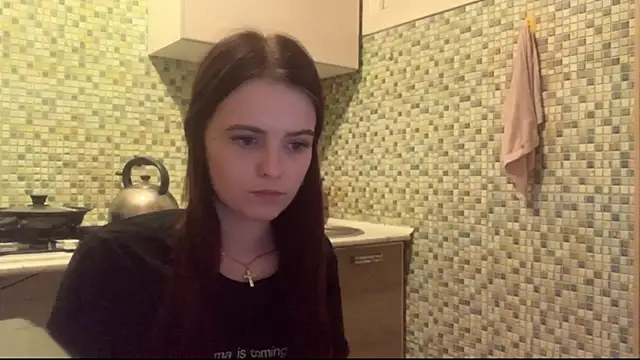 KikiAmino Obrolan Langsung XXX