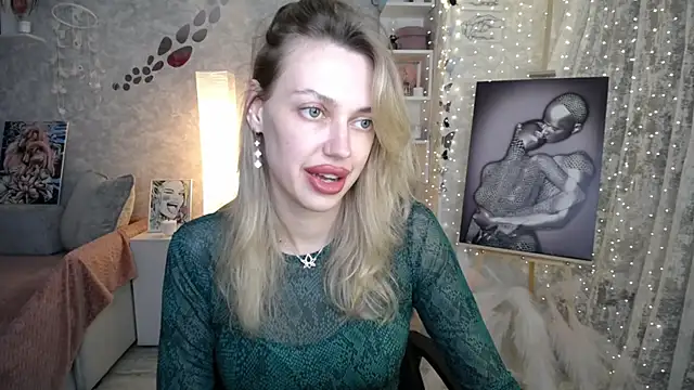 Chatroom XXX en direct de NickyAdamidi