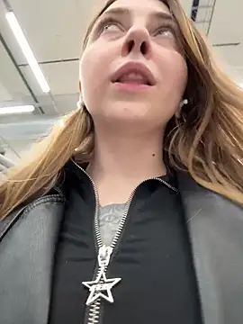 แชท XXX สดของ Sunny___Bunny