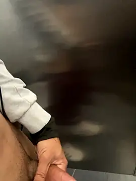 Czat XXX na żywo – Andres_boy252