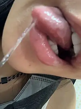 Czat XXX na żywo – jiajia_L