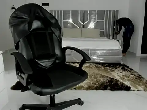 عرض كام master_leather