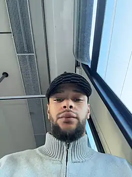 Lionayoweのウェブカメラショー