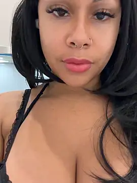 HaileyDiana webcam show