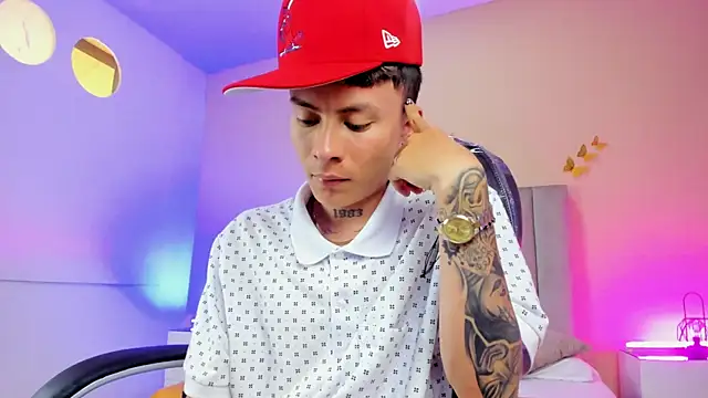 Chat +18 de Nascary_Fox ao vivo