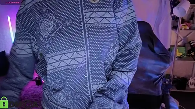 Chat +18 de Roziett_Belle ao vivo