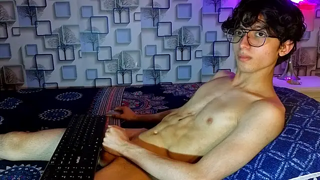 Twink_Sebas7: вебкам-шоу