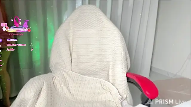 Chloe_embe Chat XXX in diretta