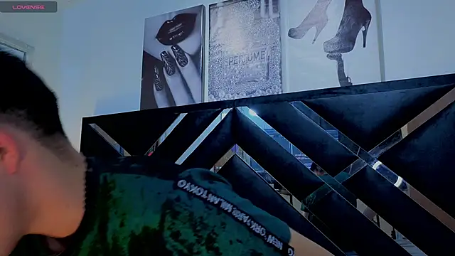 Un_Sluttyy Webcam show